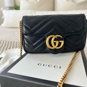 GUCCI GG Marmont matelassé leather super mini bag